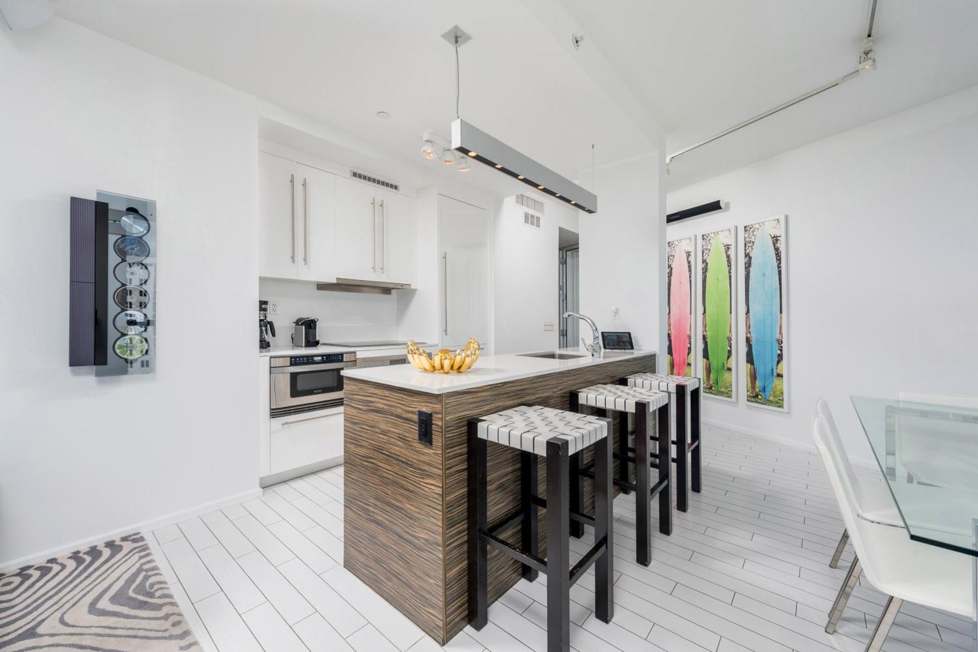 Stunning 3b Oceanfront At South - 1229 *