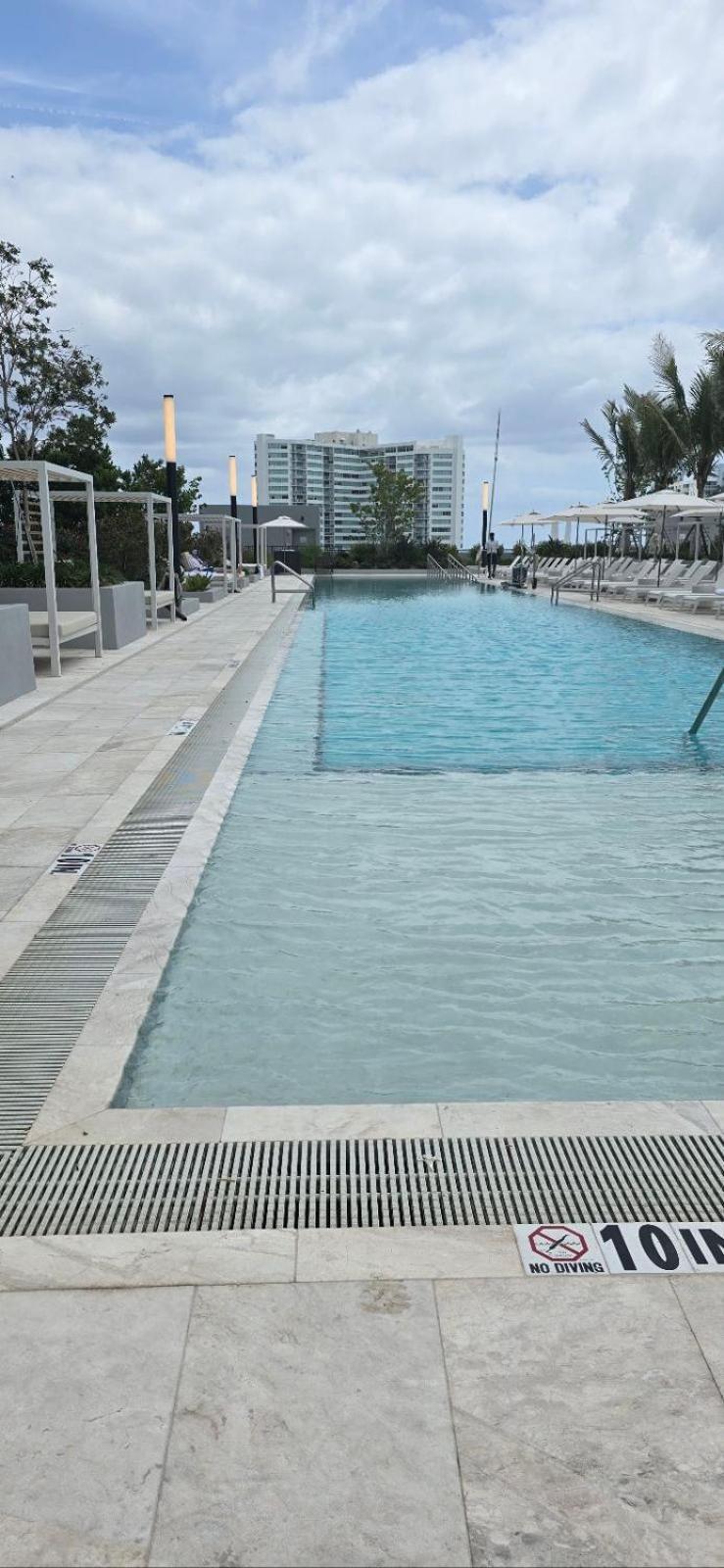 Luxury Miami W Pool Access *