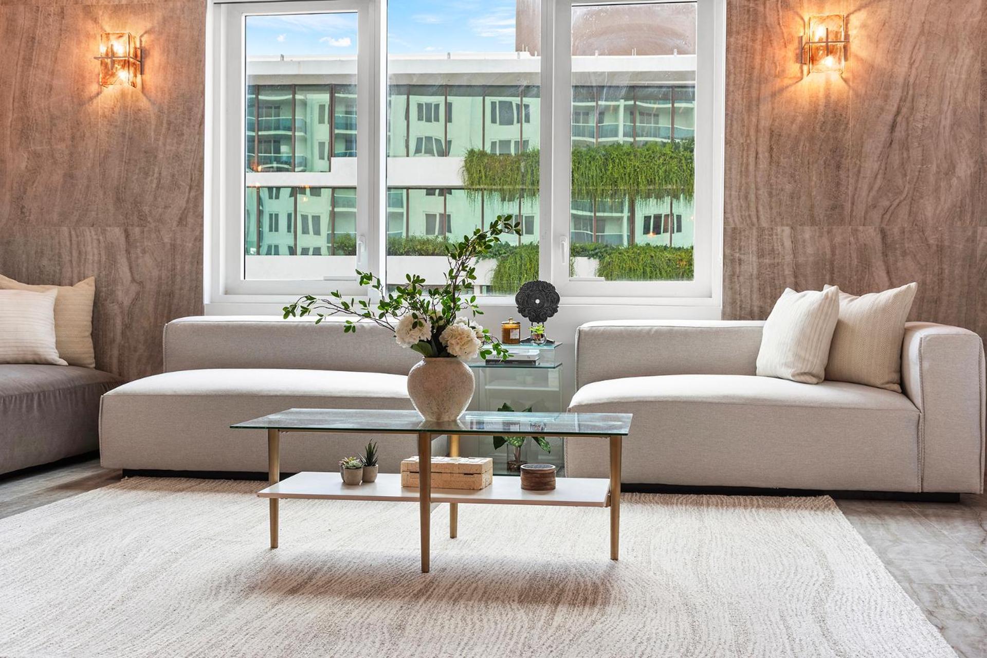Private At Roney Palace -531 Miami Beach
