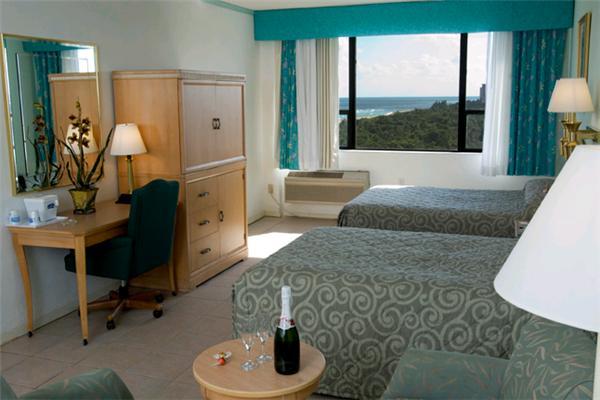 Hotel Howard Johnson Plaza Miami North
