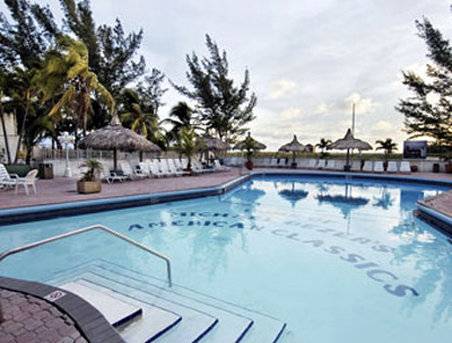 Howard Johnson Plaza Miami North 3* Miami Beach