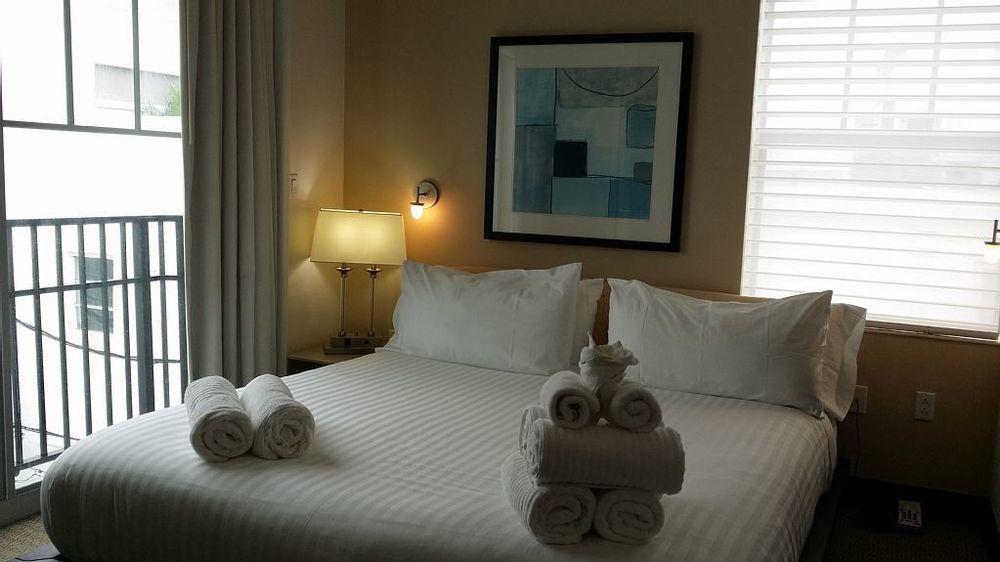 Strand Ocean Drive Suites Aparthotel 3*