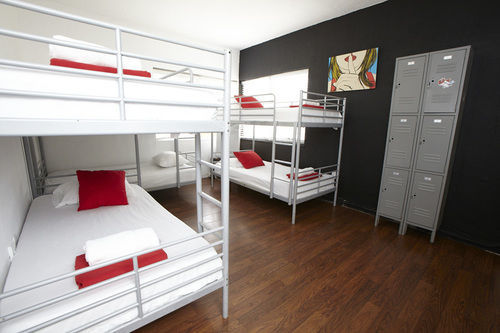 Miami Beach International Hostel 3*