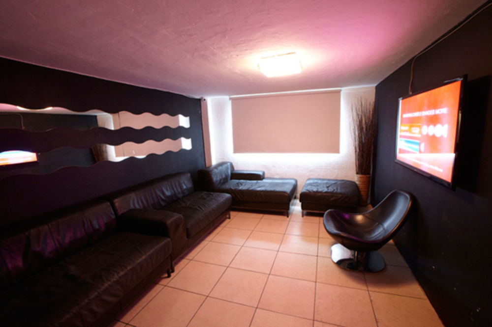 Miami Beach International Hostel 3*