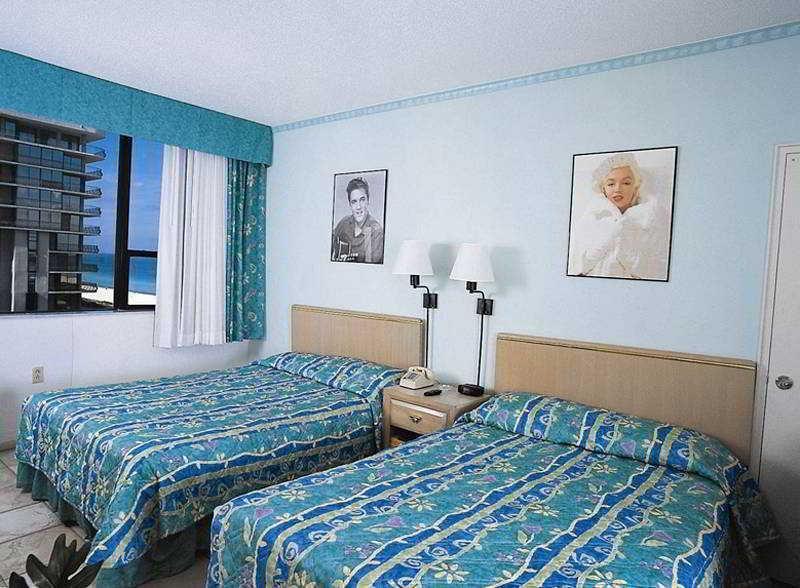 Howard Johnson Plaza Miami North 3*