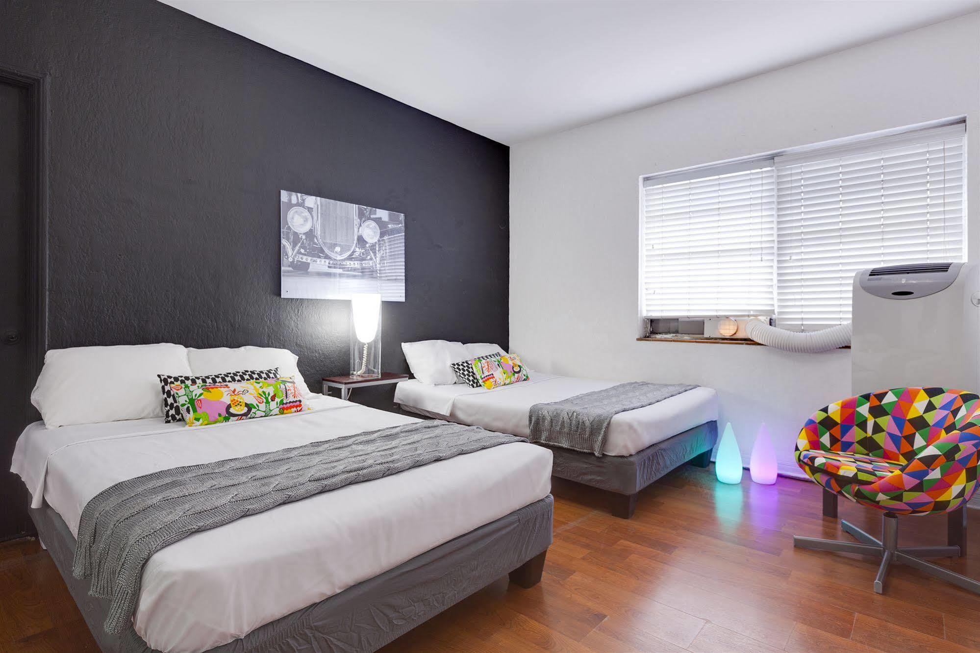 Miami Beach International Hostel Hotel 3*