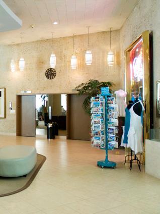 Hotel Howard Johnson Plaza Miami North 3*
