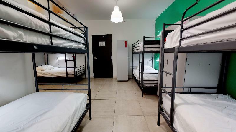Miami Beach International Hostel Hotel 3*
