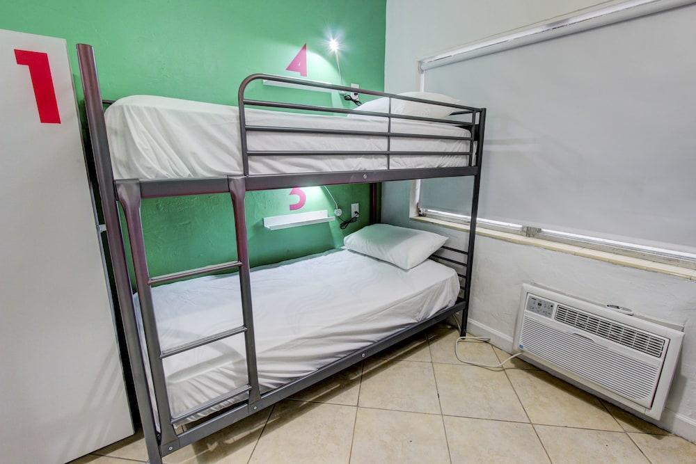 Miami Beach International Hostel Miami Beach