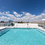 President Hotel