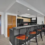 Amazing Two Bedroom Apartments Ocean View- Miami Beach