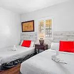 South Beach Suites In Ocean Drive