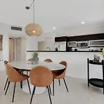 Roami At Sunny Isles