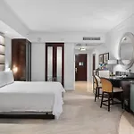 Fontainebleau Resort, With Balcony 10 Min From Sobe