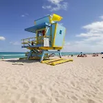 Beachfront 1 Bedroom With 2 Queen Beds On Ocean Drive