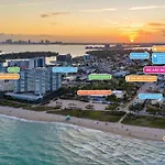 Family Pet Friendly Apartment 3 Minute Walk To Miami Beach With Free Parking