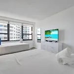 Cozy 2 Bedroom Ocean View Beach Service 707