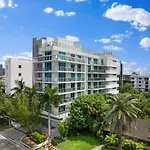Luxury Condo With Rooftop Pool - 5-Min To Beach