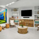 Marriott Vacation Club, South Beach