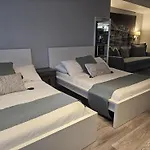 Big Studio With Rooftop Pool Ocean View