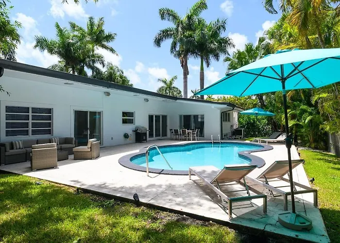 Casa Florida 5 Bedrooms W Pool Close Miami Beach