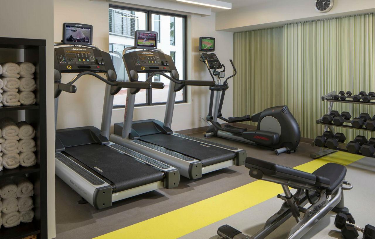 Hotel By Marriott Miami South