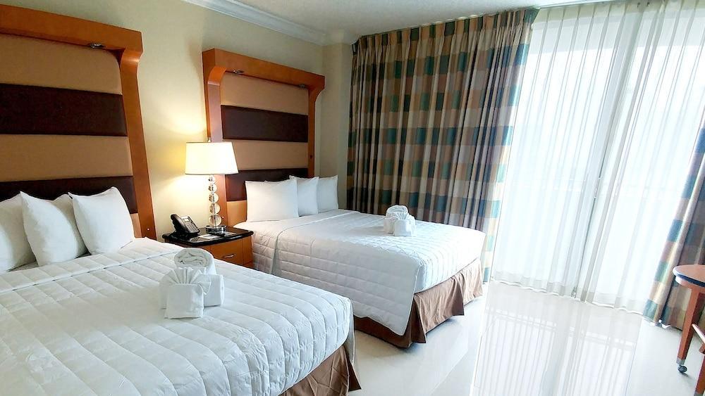 The Casablanca On The Ocean West Tower Hotel Miami Beach