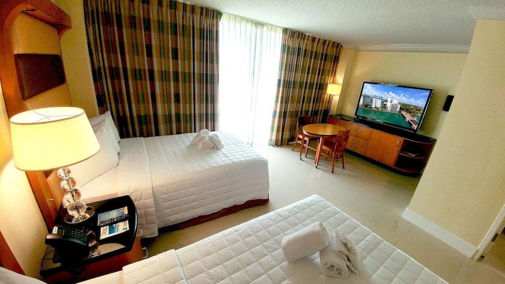 Hotel The Casablanca On The Ocean West Tower Miami Beach
