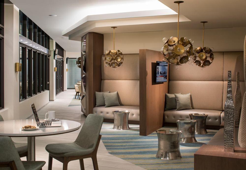 Hotel By Marriott Miami South Miami Beach