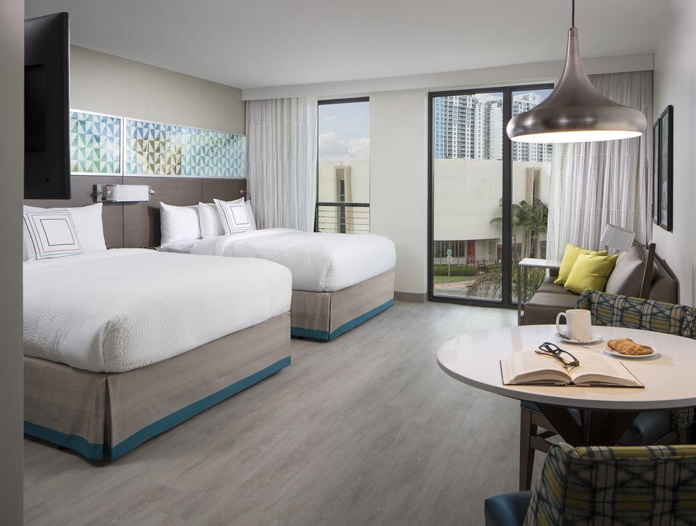 Hotel By Marriott Miami South