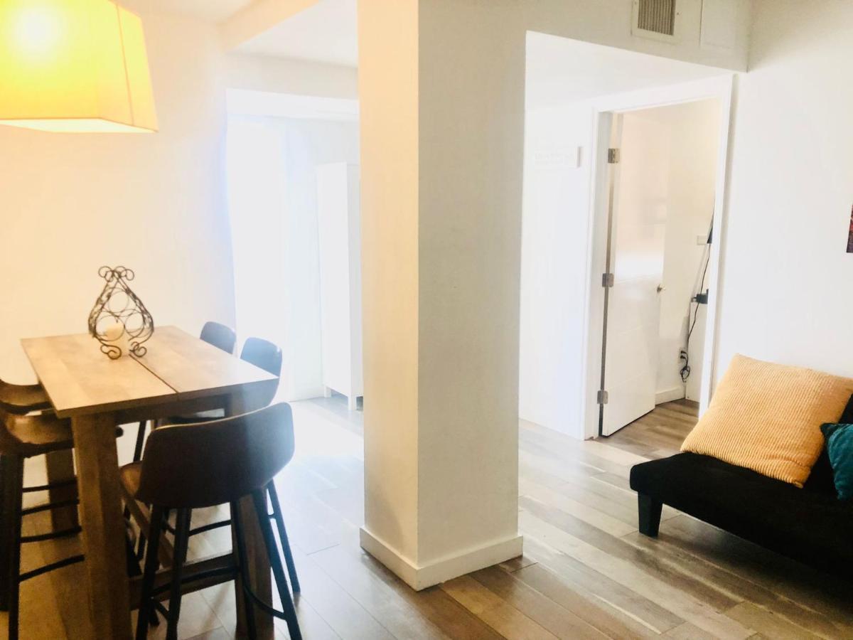 Aparthotel Cento Collins By Mercury South 2*
