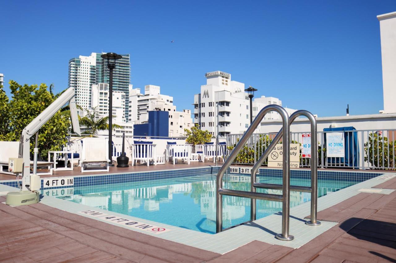 The Claremont 4*