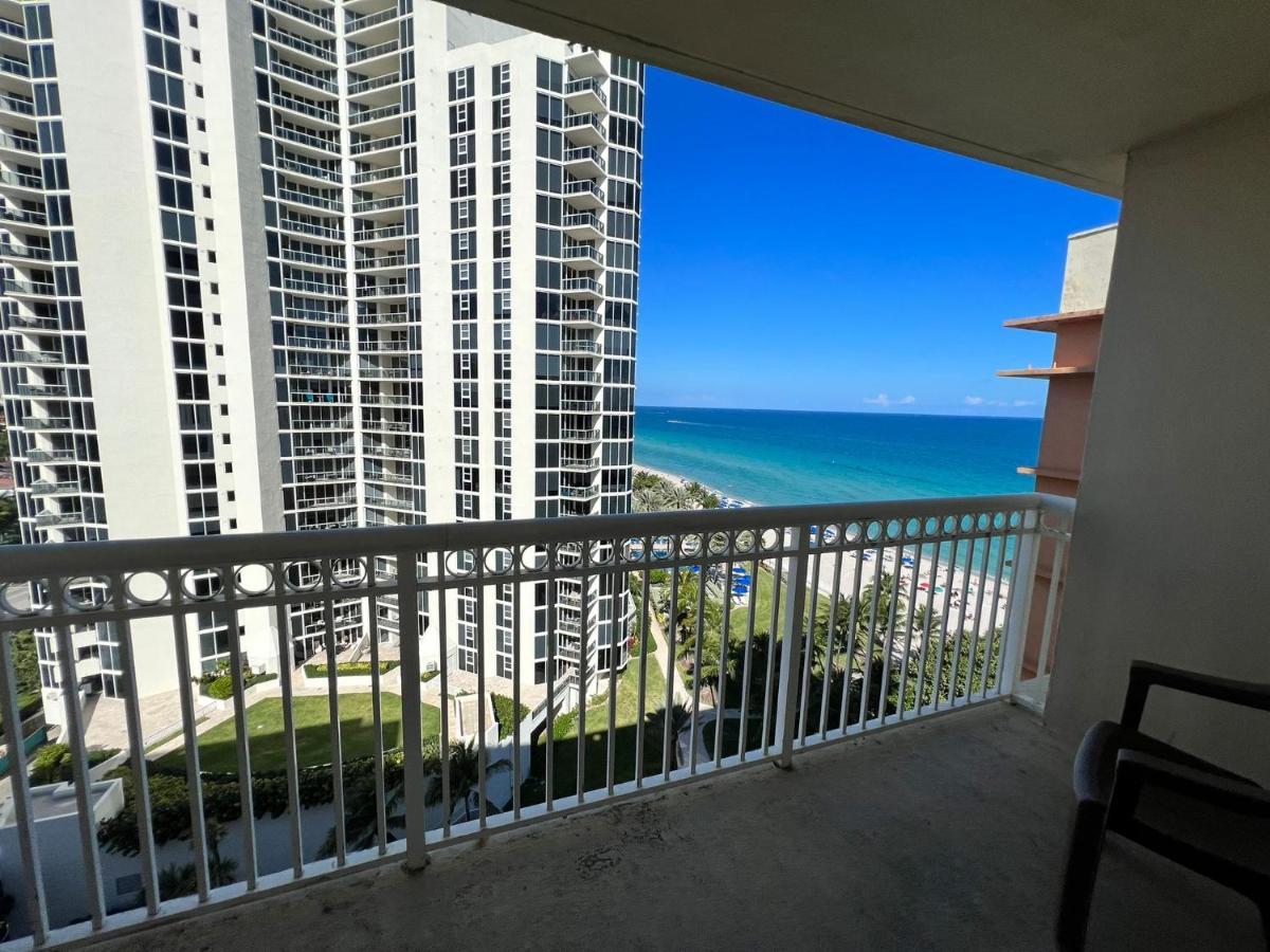 Areia Azul Aparts Miami Apartment *