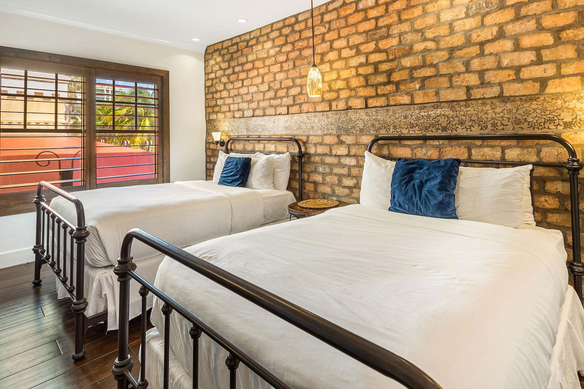 Hotel Cavalier South 4*