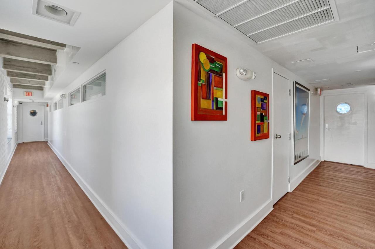 Amazing Two Bedroom Ocean View- Miami *