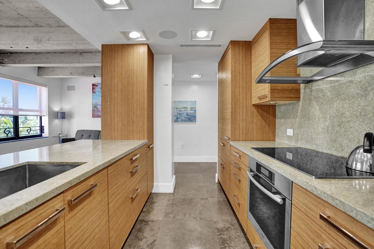 Amazing Two Bedroom Ocean View- Miami Miami Beach