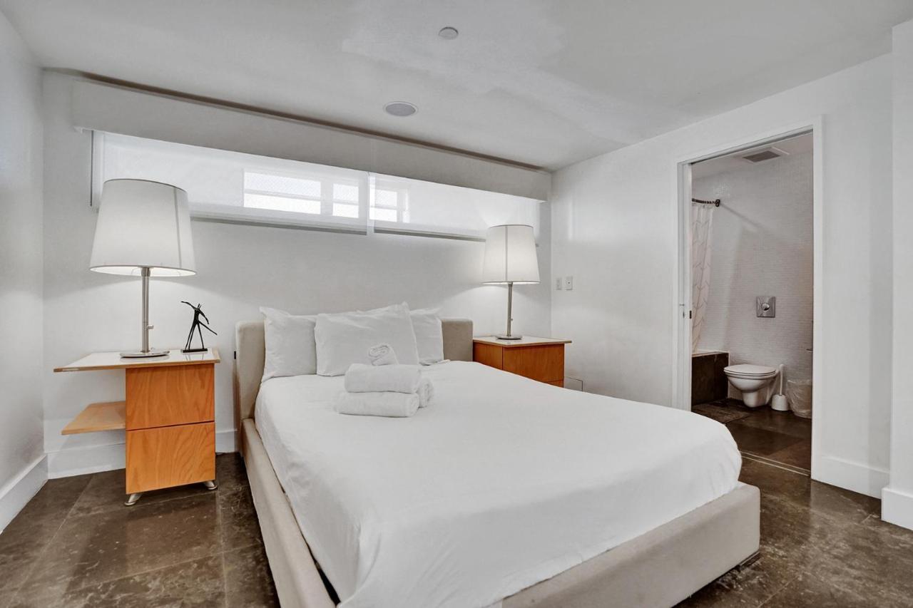 Amazing Two Bedroom Ocean View- Miami Miami Beach