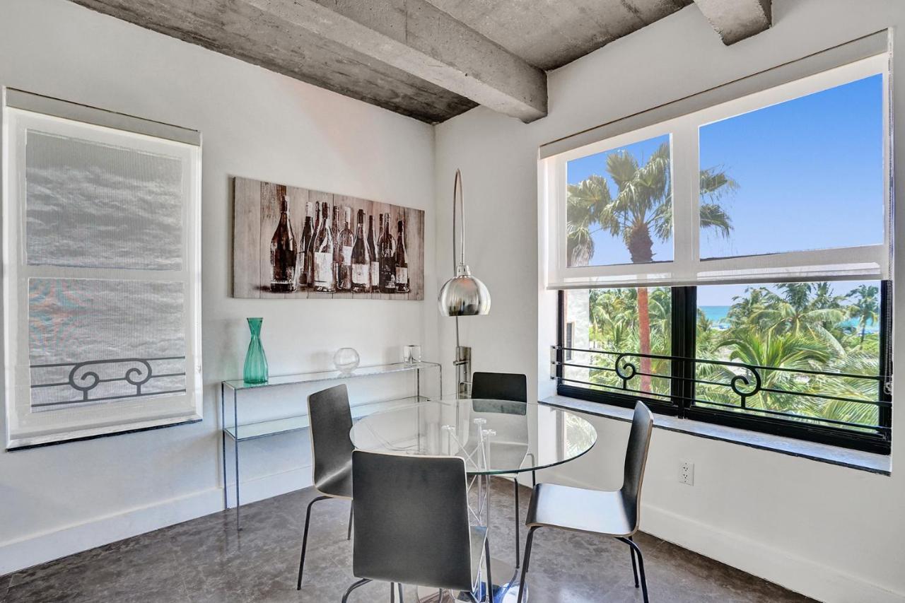 Amazing Two Bedroom Ocean View- Miami Apartment *