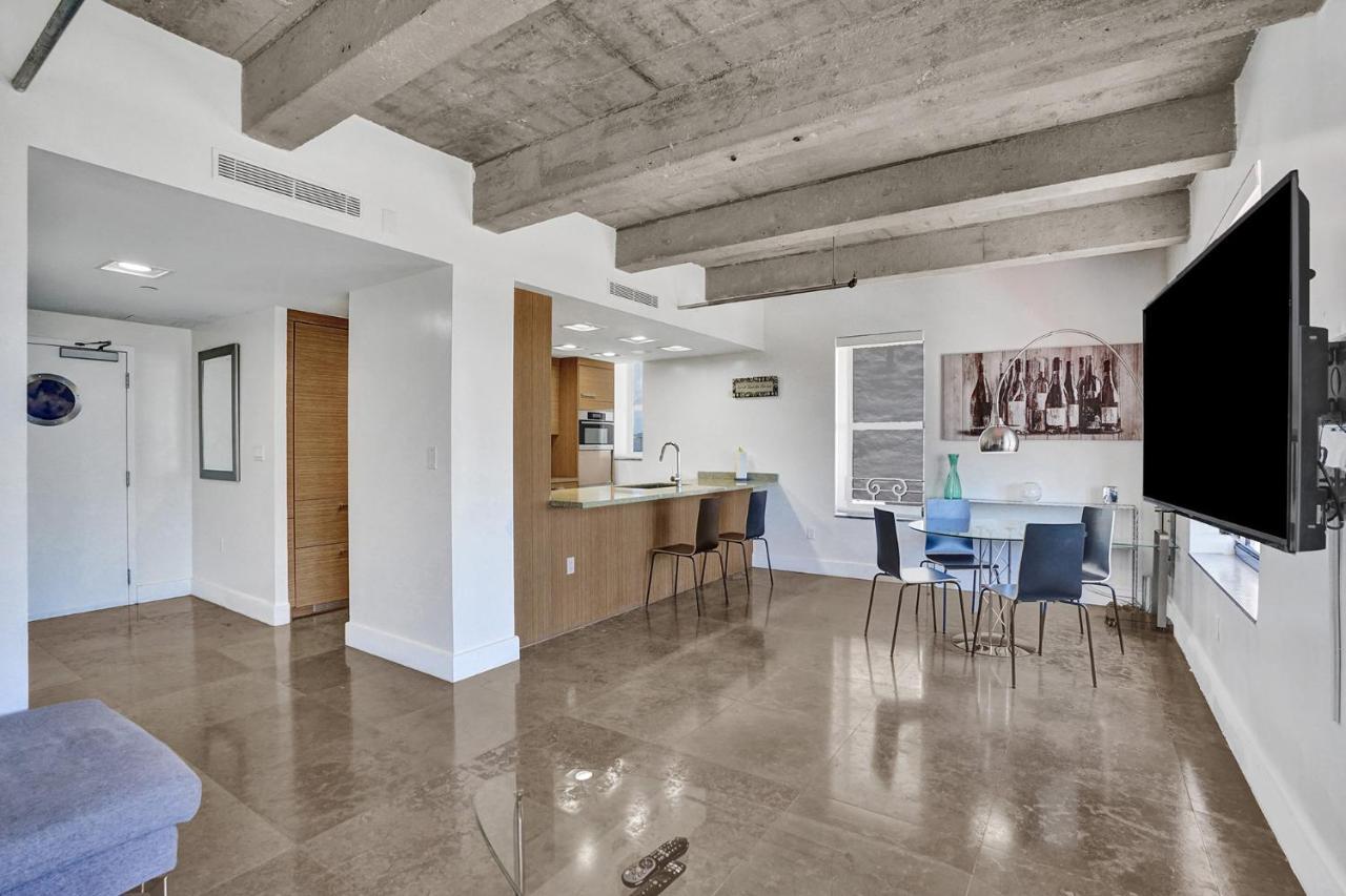 Amazing Two Bedroom Ocean View- Miami