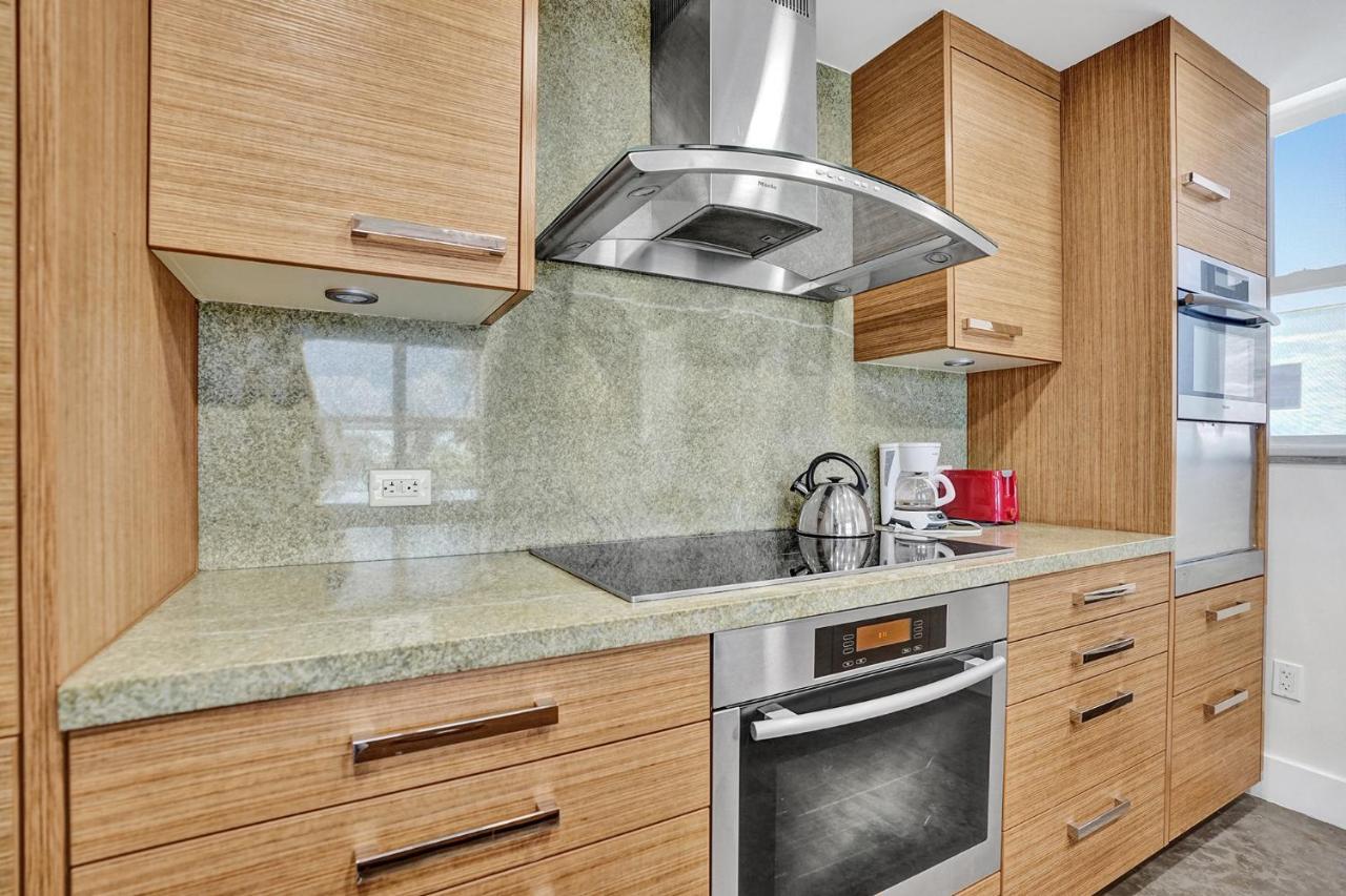 Amazing Two Bedroom Ocean View- Miami * Miami Beach