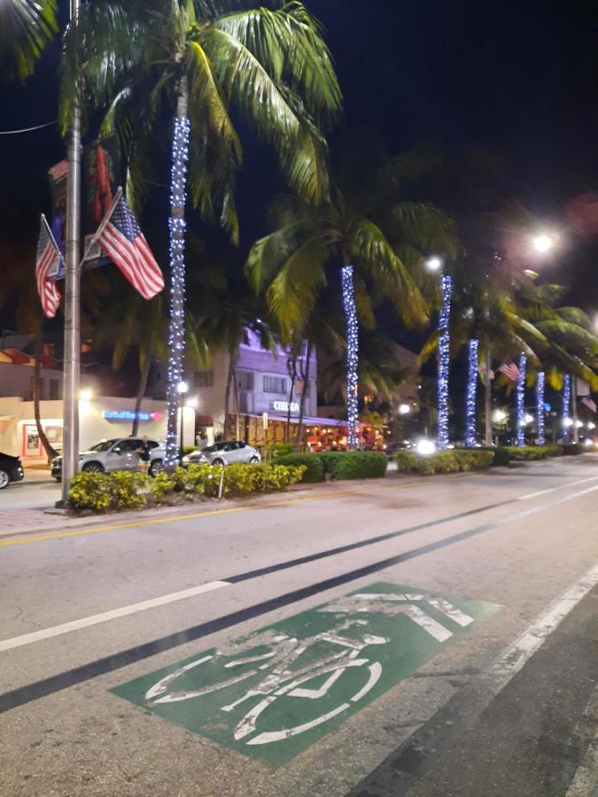 Stardust Miami Beach