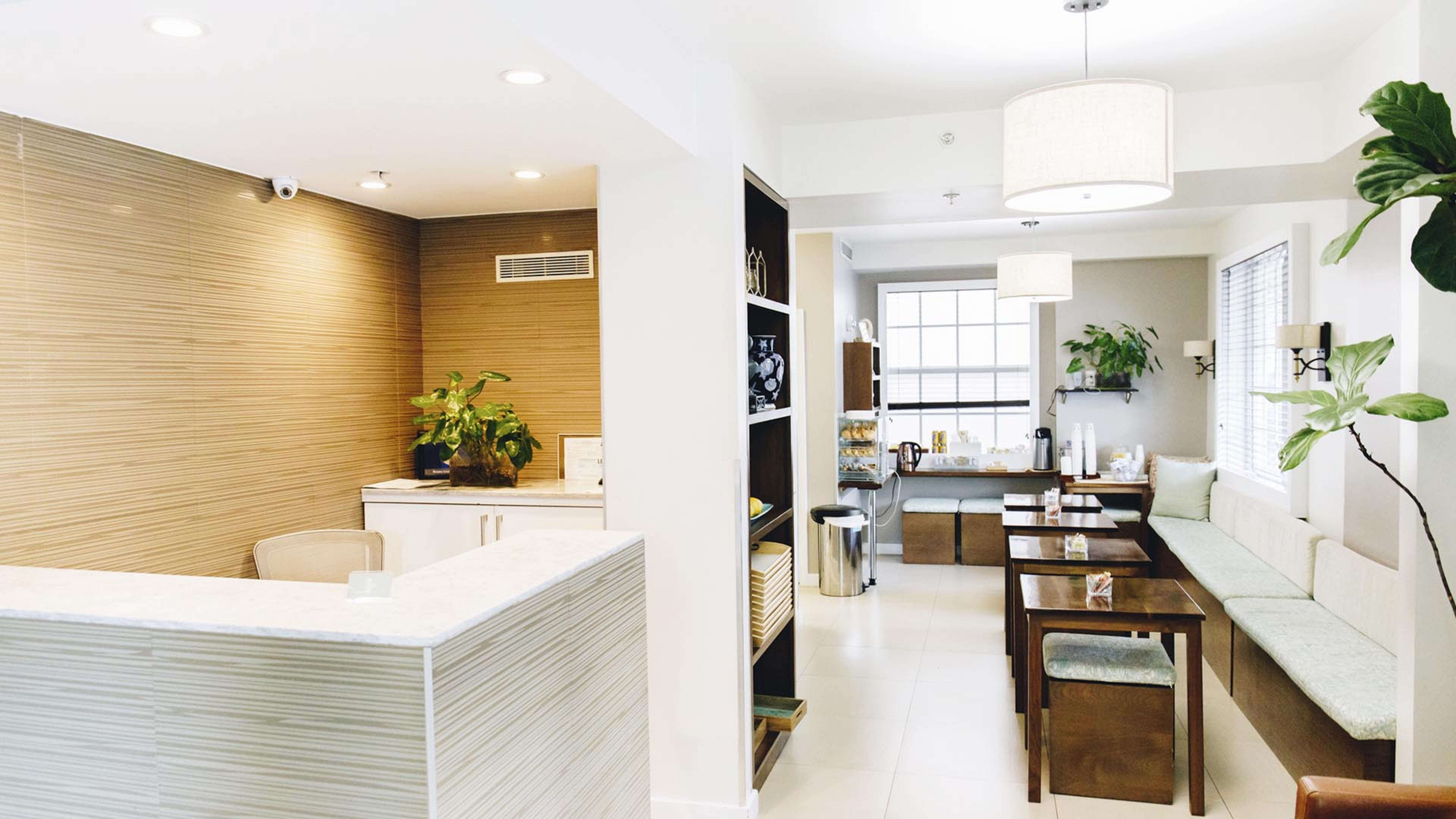 Hotel Riviere South 3*