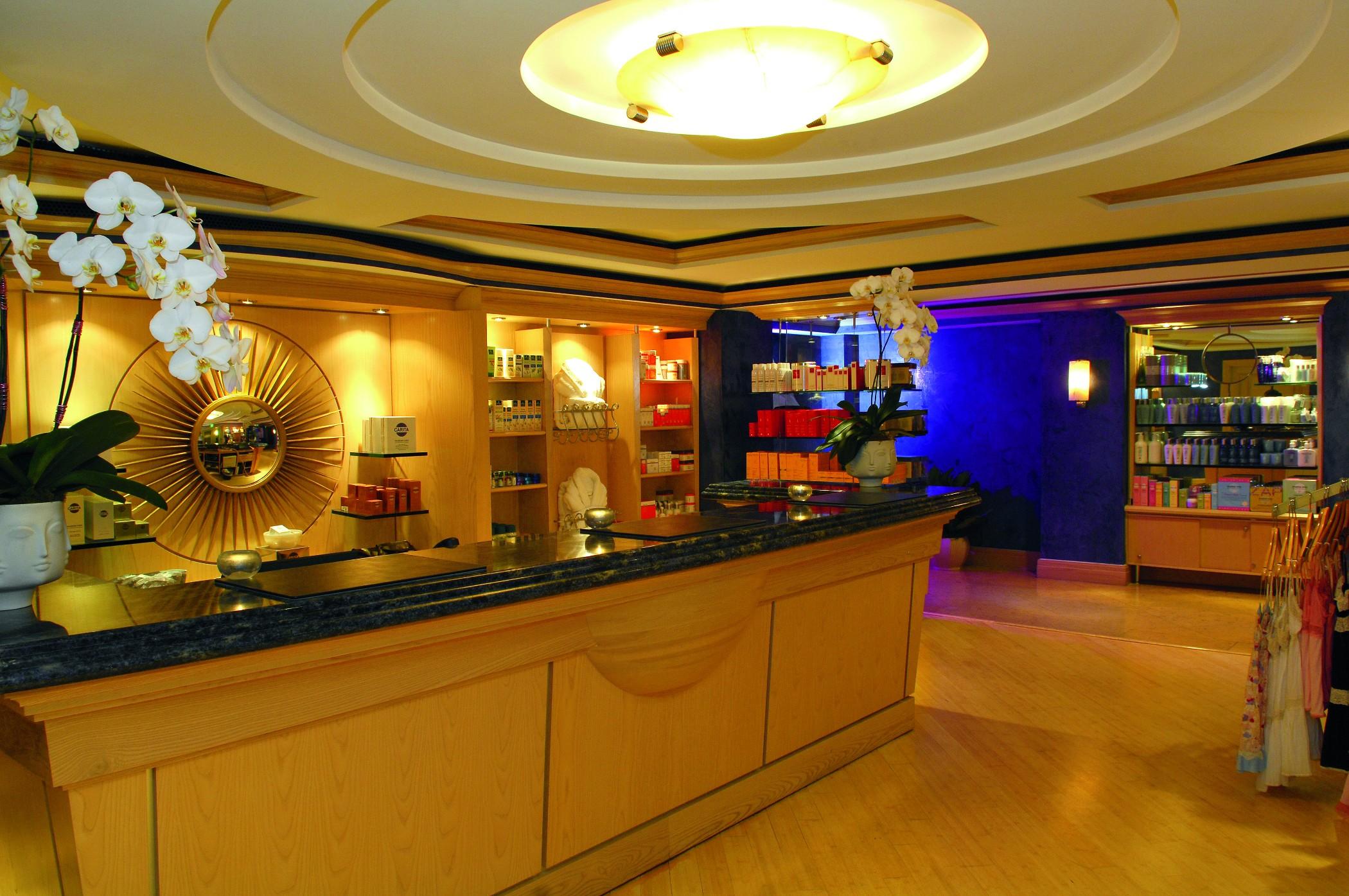 Resort The Ritz-carlton, South 5*
