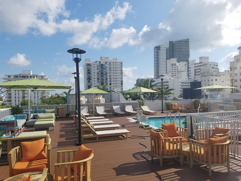 The Claremont 4* Miami Beach