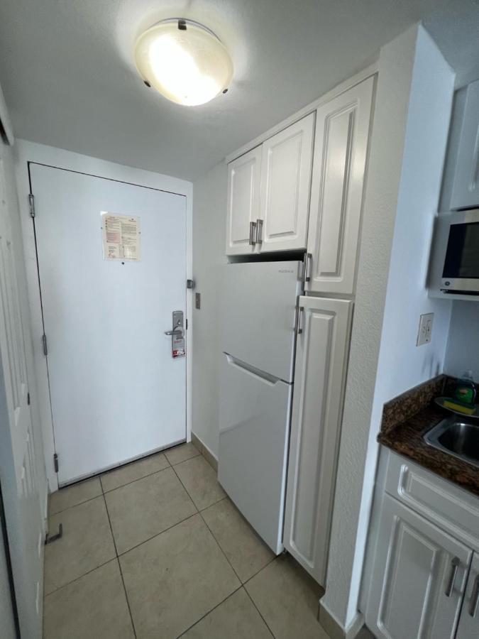 Areia Azul Aparts Miami Apartment *