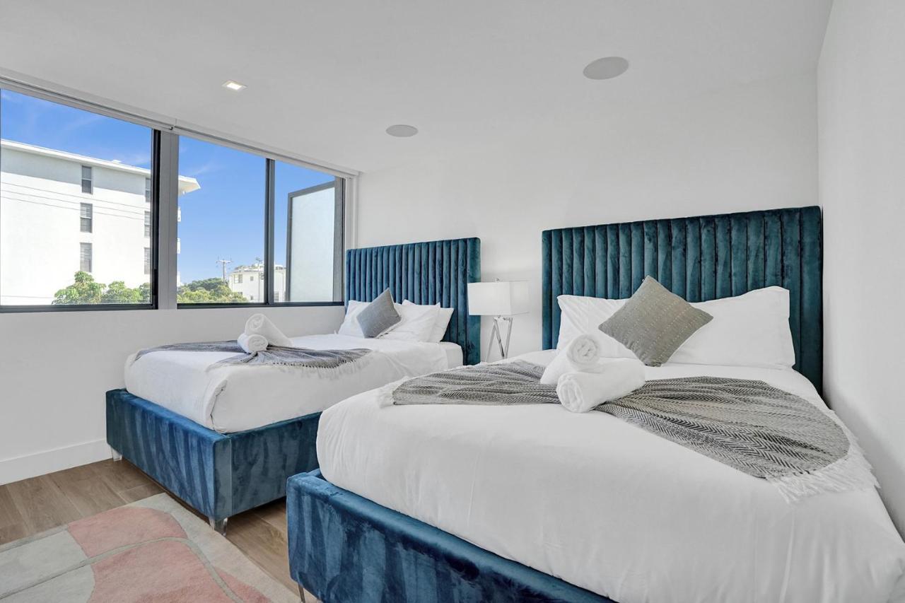 Up East Townhomes By Nomada Residences *
