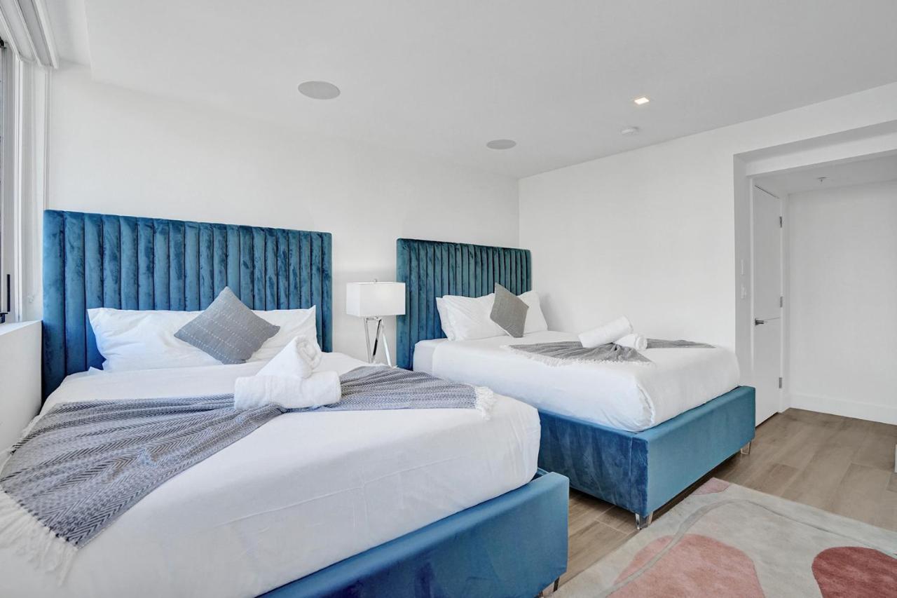 Up East Townhomes By Nomada Residences Apartment *