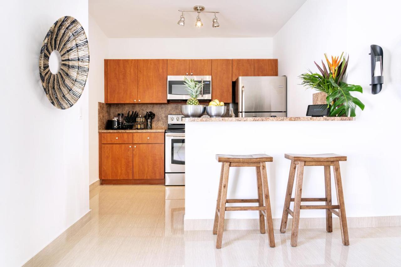 Miami Apartment *