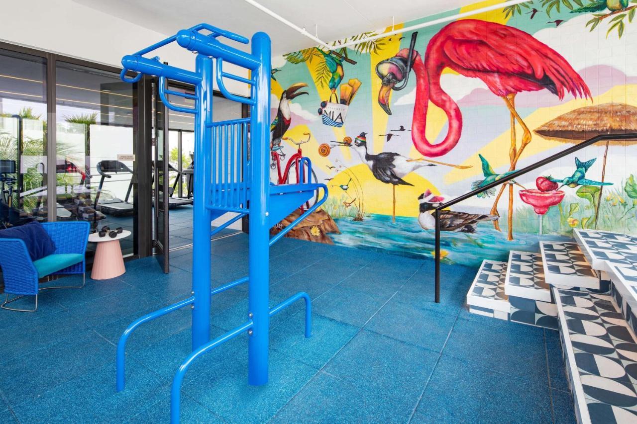 Moxy Miami South 4*
