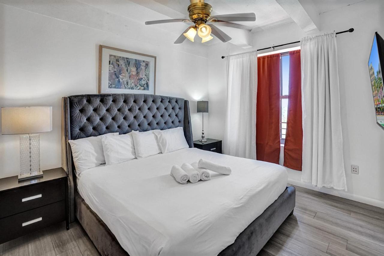 Amazing Two Bedroom Ocean View- Miami